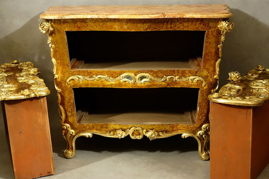 Commode tiroirs ôtés